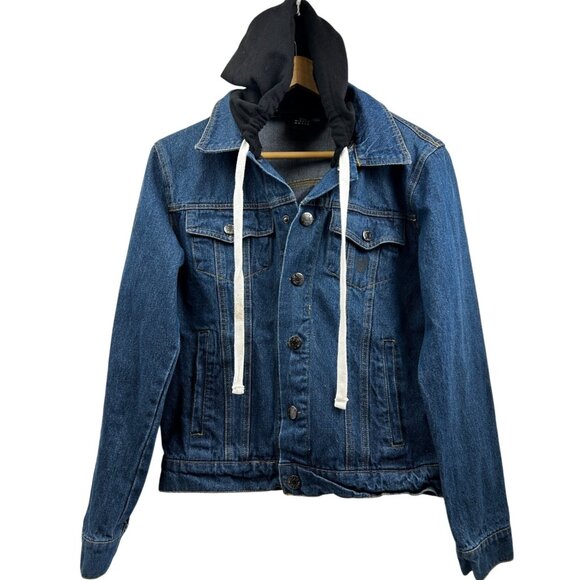 Disney Mickey Mouse Jean Jacket Womens XS Blue Denim Hooded Embroidered Patch - Picture 1 of 13